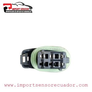 CONECTOR 4 PINES BOMBA DE COMBUSTIBLE RENAULT Código:SOQ093