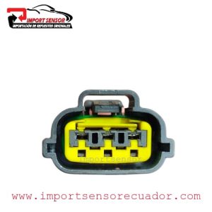 CONECTOR 3 PINES BOBINA NISSAN Código:SOQ057