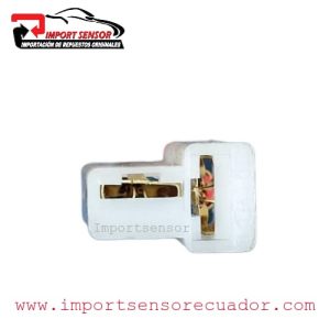 CONECTOR 2 PINES HEMBRA UNIVERSAL Código:SOQ106